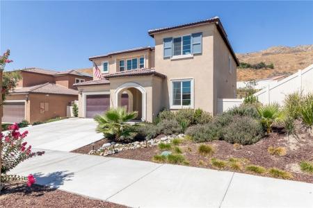 31058 Avenida Ramblas, Highland, カリフォルニア 92346, アメリカ合衆国