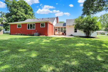 300 Maple Street, Greenwood, Indiana 46142, USA
