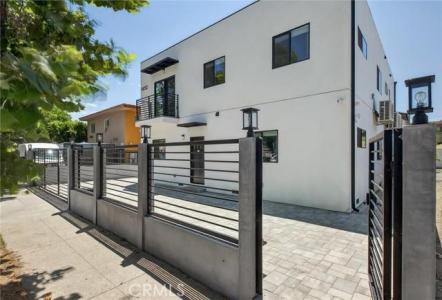 14732 Gilmore St 1, Van Nuys, Kaliforniya 91411, Amerika Birleşik Devletleri