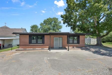 718 4th Street, Scott City, מיזורי 63780, ארצות הברית של אמריקה 
