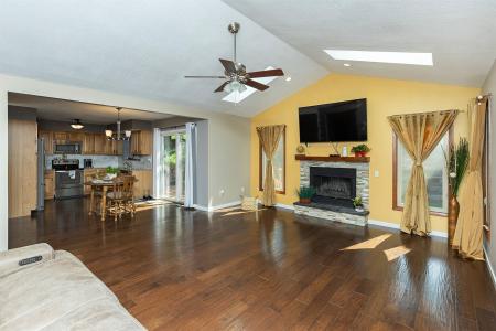 1406 North B Street, Indianola, Iowa 50125