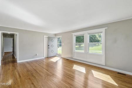 102 College View Drive, Greeneville, Tennessee 37745, USA