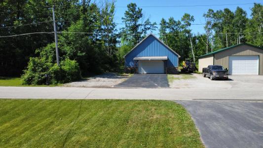 7850 White Birch, Farwell, Michigan 48622