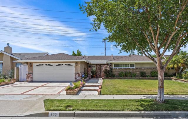 532 E Chestnut Av, Orange, California 92867, HOA KỲ