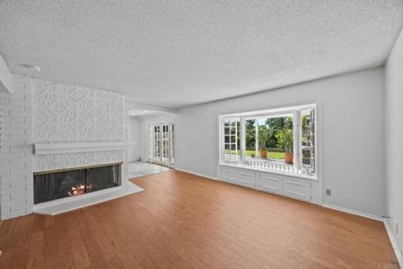 532 E Chestnut Av, Orange, California 92867, HOA KỲ