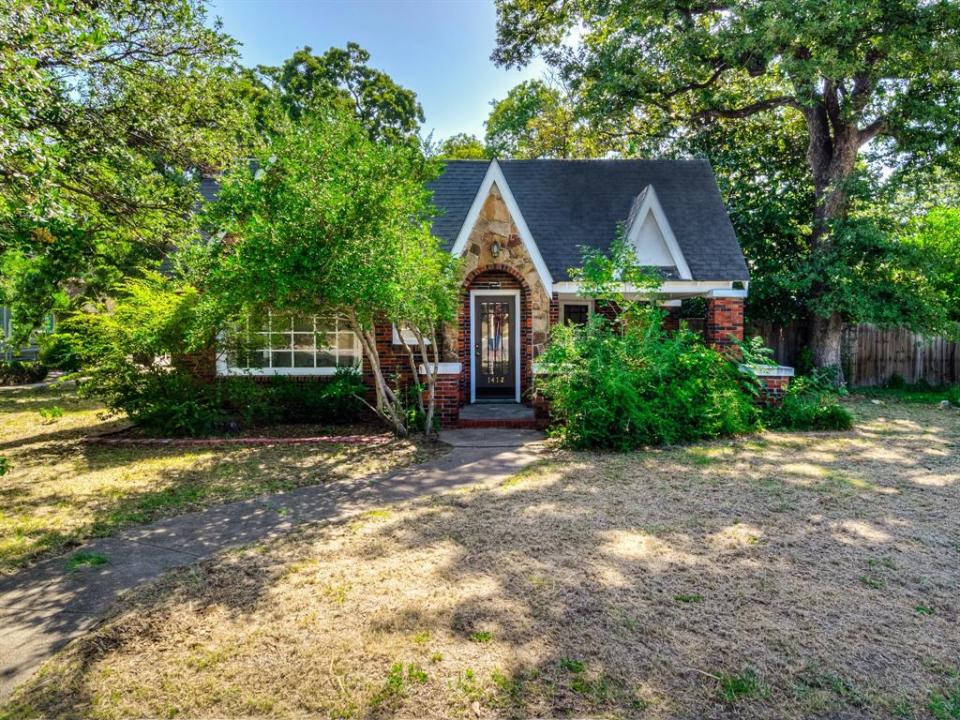 1412 N Riverside Drive, Fort Worth, تكساس 76111, الولايات المتحدة