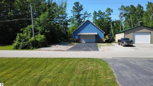 7850 White Birch Drive, Farwell, Michigan 48622