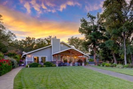 23714 Shadow Drive, Auburn, California 95602, Stati Uniti