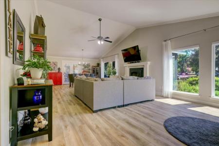 23714 Shadow Drive, Auburn, California 95602, Stati Uniti