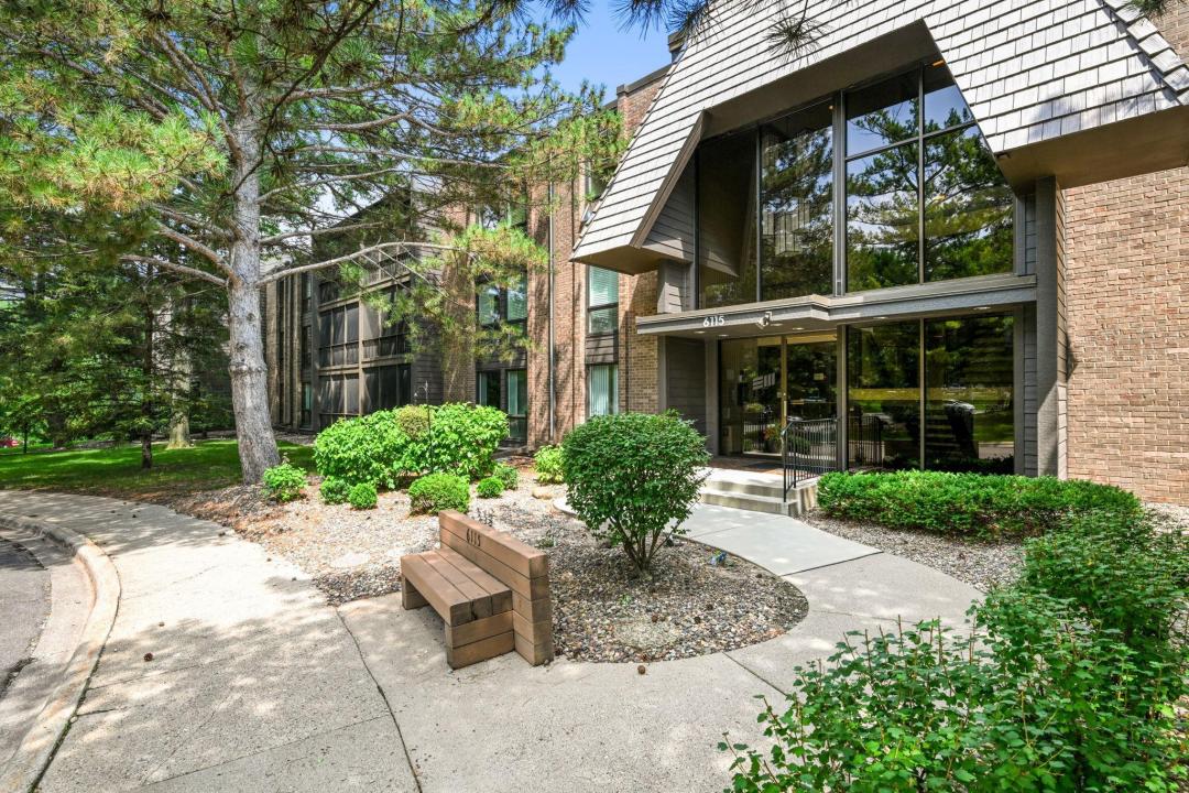 6115 Lincoln Drive , 149, Edina, 미네소타 55436, 미국