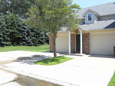21015 Cooper, Macomb Twp, Michigan 48044