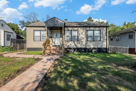 831 Garfield Street, Gary, Indiana 46404, USA