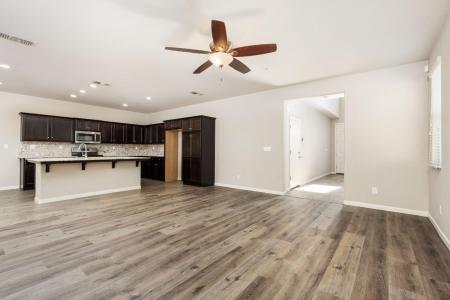 3384 Amanecer Avenue, Clovis, California 93619, Stati Uniti