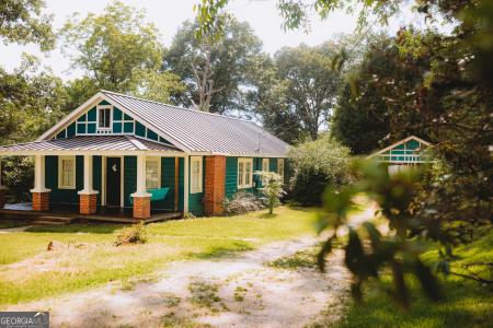 178 Mitchell St., Toccoa, Georgia 30577, USA