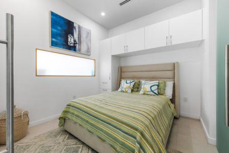 HARBOUR WALK TURNKEY BOUTIQUE CONDO, Prospect, Grand Cayman, Quần Đảo Cayman