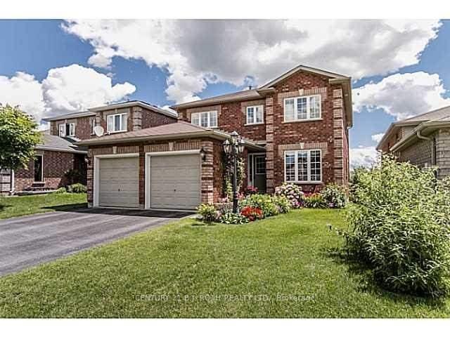 45 BUTTERNUT DRIVE, Barrie, 安大略省 L4N 9Z8, 加拿大