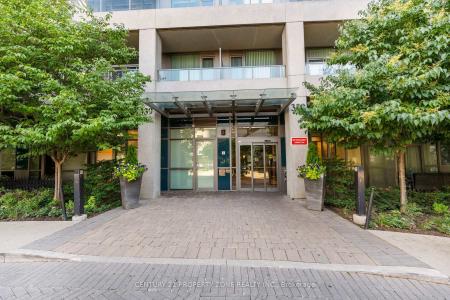 339 RATHBURN ROAD W, Mississauga, Ontario L5B 0K6, Canada