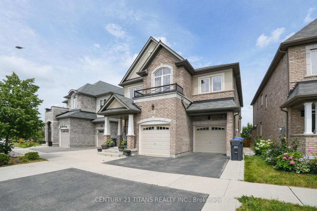 42 LOLA CRESCENT, Brampton, Ontario L7A 4J8, CANADÁ