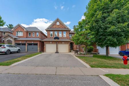 512 MENCZEL CRESCENT, Newmarket, Ontario L3X 2P3, Canada