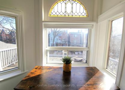 344 SHAW STREET, Toronto, Ontario M6J 2X3, Canada