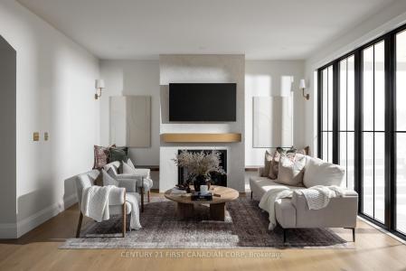 2166 LINKWAY BOULEVARD, London South, Ontario N6K 0C8, Canada