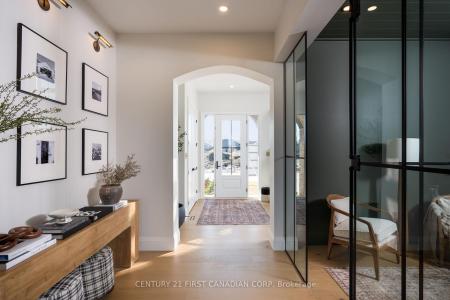 LOT 32 UPPER WEST AVENUE, London South, Ontario N6K 0J2, Canada