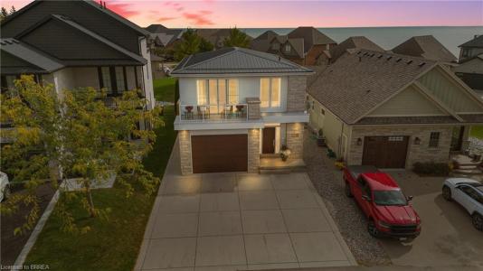 80 NEW LAKESHORE ROAD, Port Dover, Ontario N0A 1N8, Canada