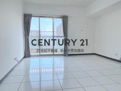 自信街, Xinzhuang Dist., 신 베이시 242, 대만