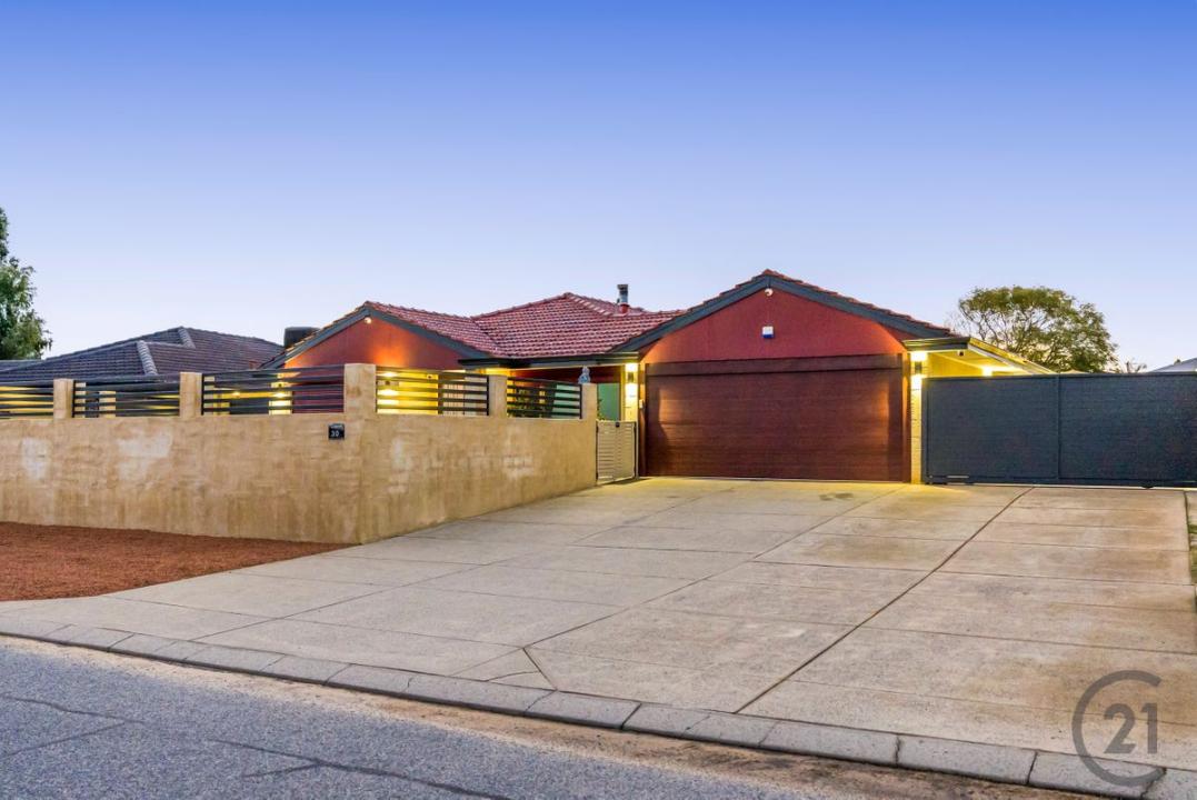30 Southmead Green, Erskine, WA 6210, Australia