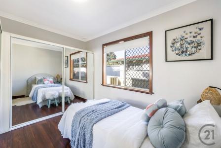 31 Terry Crescent, Mandurah, WA 6210, Australia