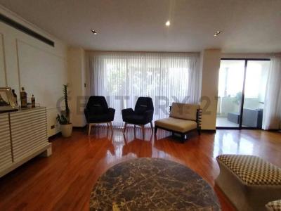 LOMAS DE URDESA DPTO 3 3, Guayaquil, Guayas 00001, Equador