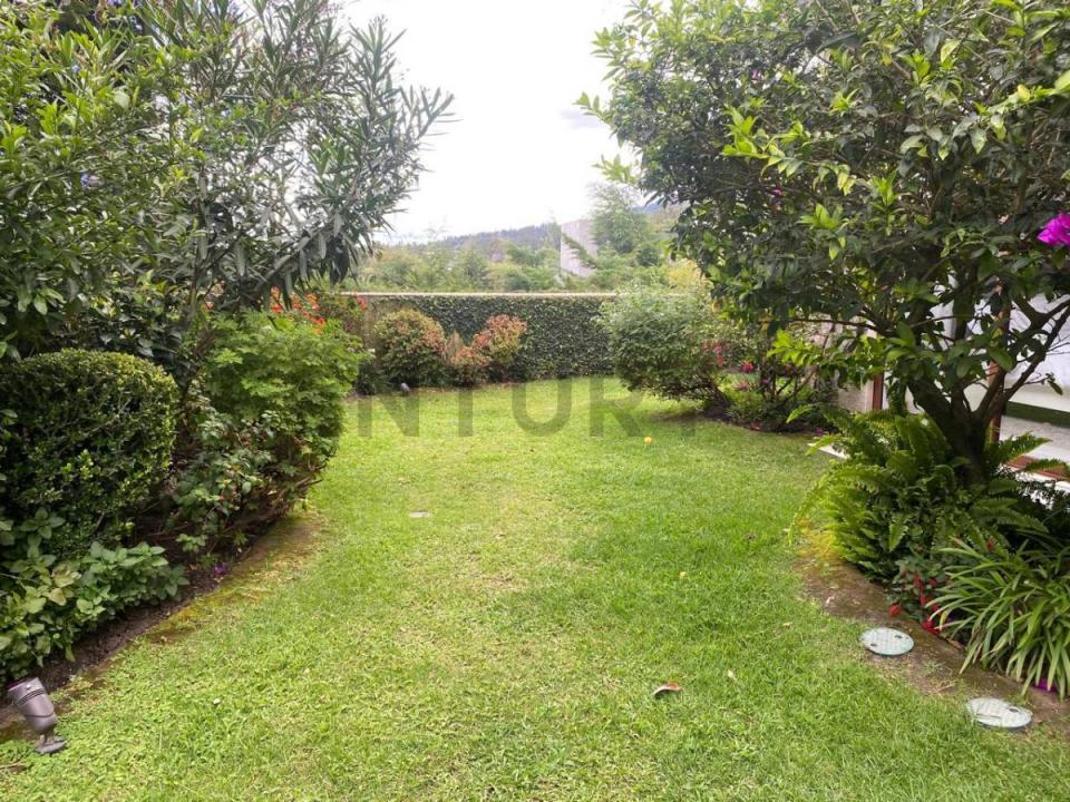 cale hacienda malaga y Yanayacu s/n, Quito, Pichincha 00001, 厄瓜多尔