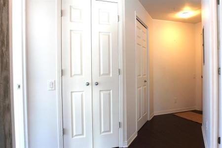 1205  Rue MacKay, Montréal (Ville-Marie), Quebec H3G 0C5, Canada