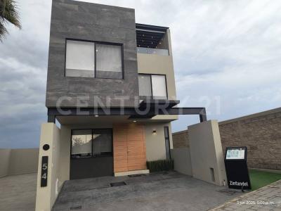 Casa en venta modelo Zinfandel, En residencial La Roja I circuito olimpia 3090,, Ocoyucan, Puebla 72850, Mexico