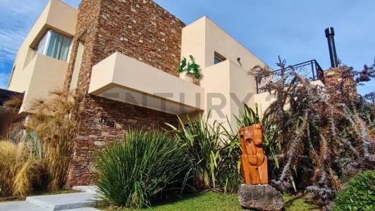 137 7400, Berazategui, GBA Sur 00001, Argentina