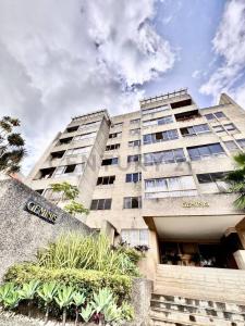 Apartamento en Venta los Samanes, Caracas, Miranda 1080, Venezuela