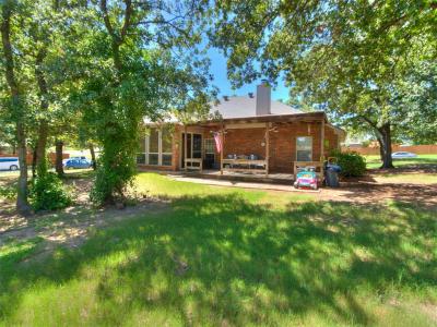 154 Woodlands Drive, Harrah, Oklahoma 73045, Estados Unidos