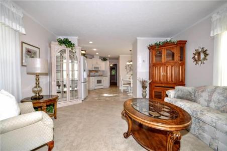 10 Roundtop Dr, Finleyville, Pennsylvania 15332