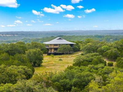 123 W Northridge Dr, Mountain Home, Texas 78058, États-Unis