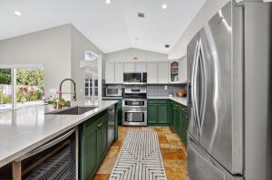 5381 Oakmont Village Circle, Lake Worth, Florida 33463