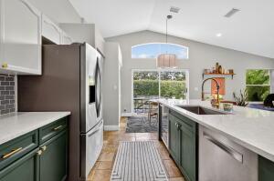 5381 Oakmont Village Circle, Lake Worth, Florida 33463