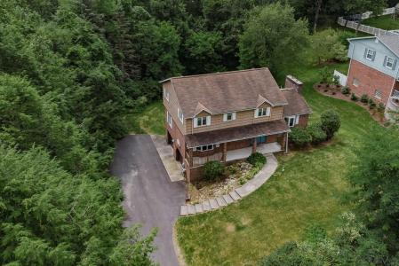 238 Tall Timber Drive, Johnstown, Pensylwania 15904, USA