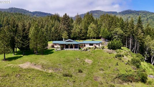 32855 MILLER RANCH RD, Gold Beach, Oregon 97444