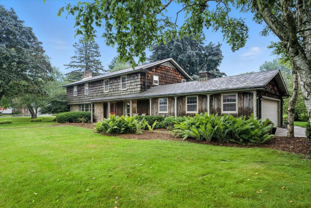 705 Oak Tree Rd., Sheboygan, Wisconsin 53083, Amerika Birleşik Devletleri