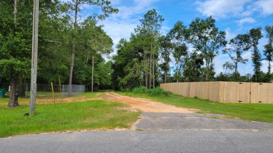NE Second Avenue, Crestview, Florida 32539, USA