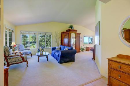 768 Morgan Ranch Drive, Grass Valley, California 95945, USA