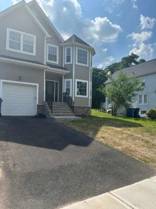 95 S. Fulton St., Woodbridge, Нью-Джерси 07095, Соединенные Штаты