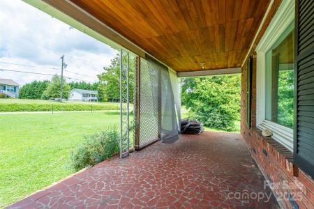 1851 Enon Road, Valdese, North Carolina 28690-9774, Stati Uniti
