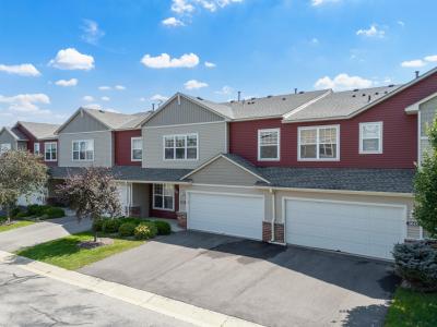 5044 Schumard Court SE, Rochester, Minnesota 55904, USA