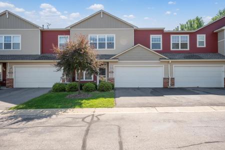 5044 Schumard Court SE, Rochester, Minnesota 55904, USA